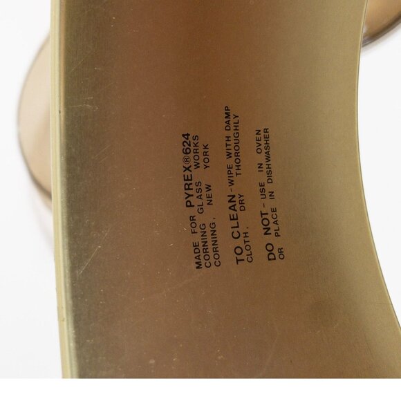 Vintage Pyrex Originals Fireside 2-Quart Casserole Dish W/ Amber Glass Lid - Picture 3 of 16